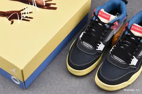Jordan DC9533-001 Retro 4 Off Noir DC9533-001 AIR Union 0327